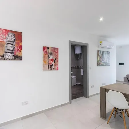 Spacious, Beautiful Penthouse With Bbq By 360 Estates * Tal Guardamangia