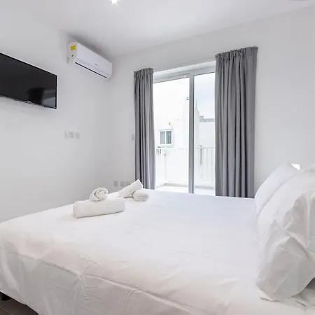 Spacious, Beautiful Penthouse With Bbq By 360 Estates *
